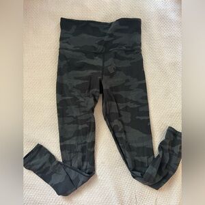 Athleta Camo Elation 7/8 Leggings